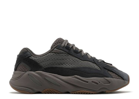 YEEZY BOOST 700 V2 MAUVE